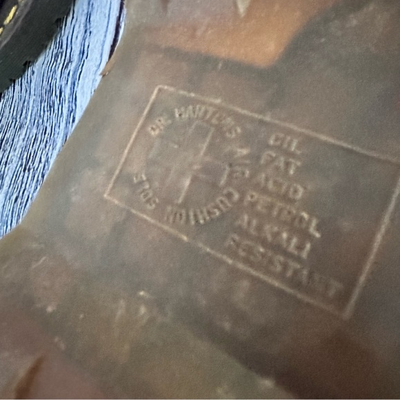 Vintage 90’s Dr. Marten’s 8312 Brown Leather Lace Up Chunky Shoes - Picture 9 of 10